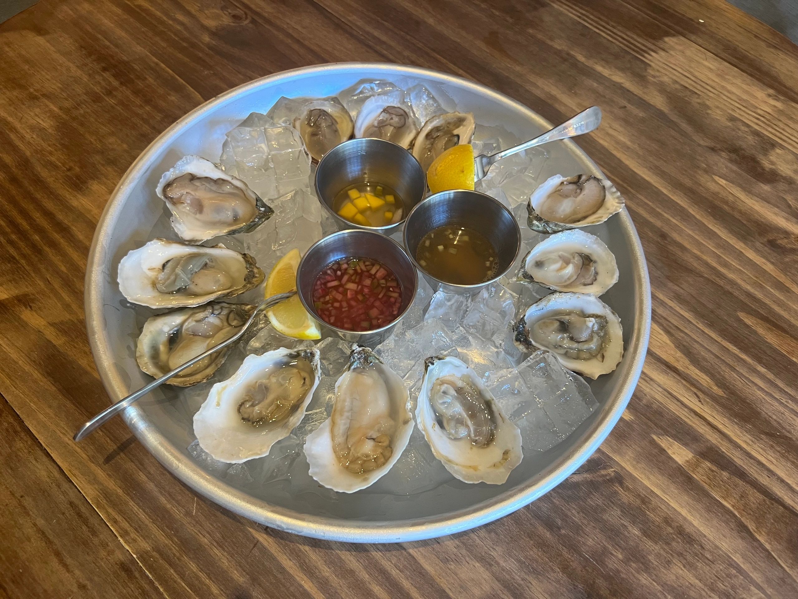 Steaks, Oyster Bar, Seafood Harvest Tide Steakhouse Restaurant